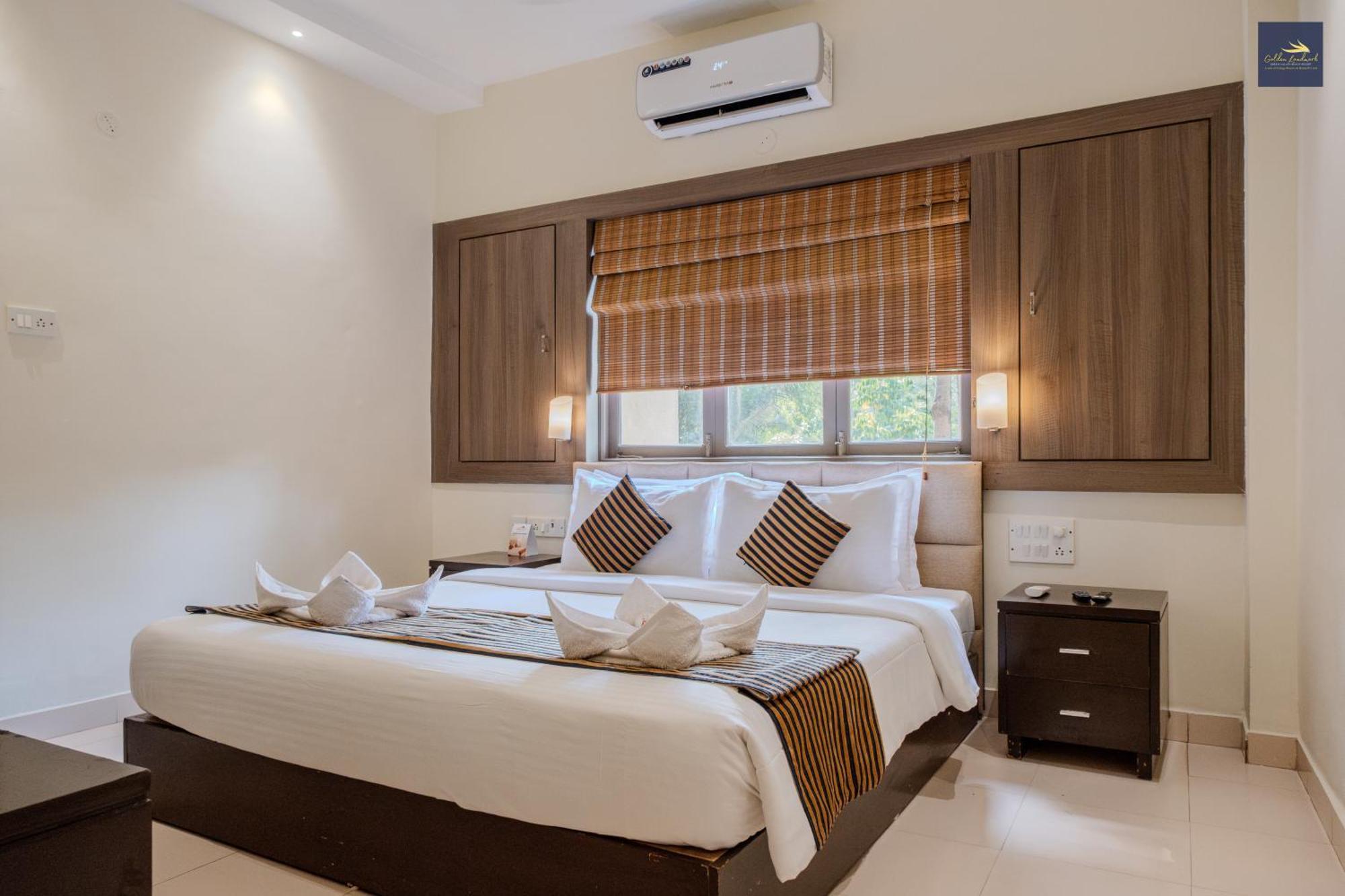 Golden Landmark Green Valley Beach Resort Dona Paula Exteriör bild