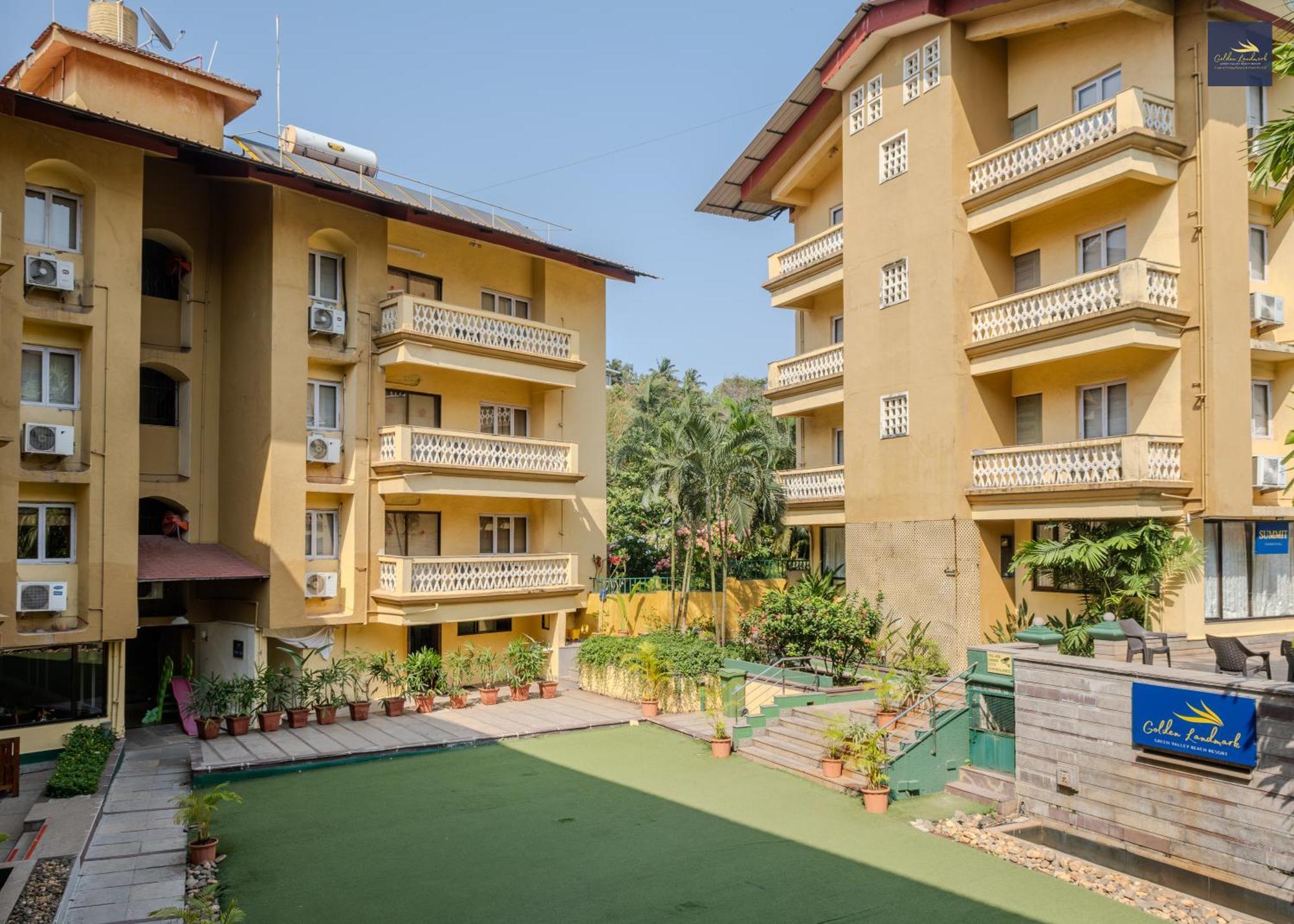 Golden Landmark Green Valley Beach Resort Dona Paula Exteriör bild