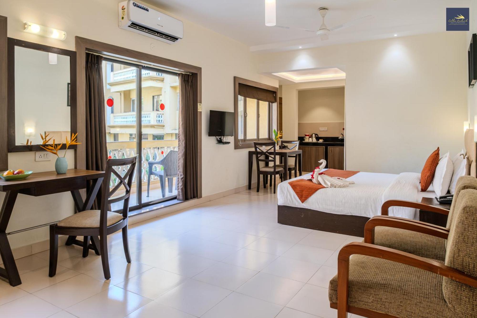 Golden Landmark Green Valley Beach Resort Dona Paula Exteriör bild